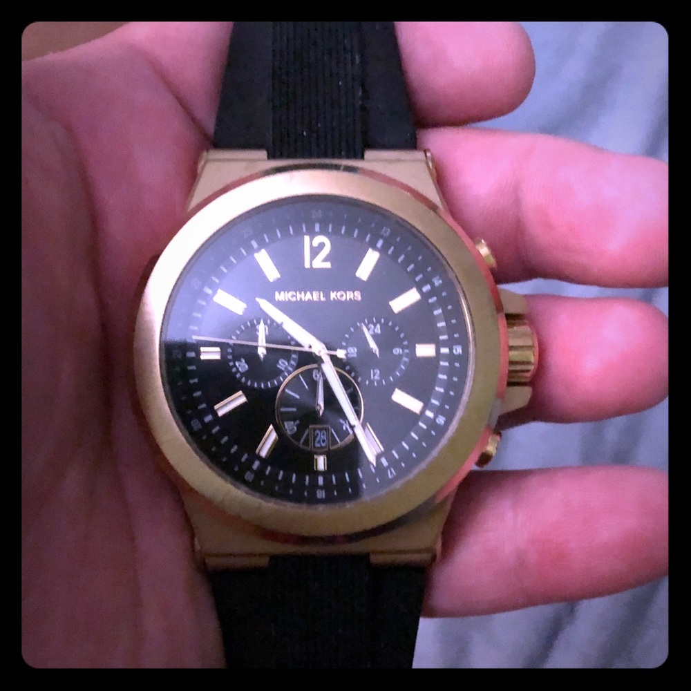 Michael Kors rubber strap diving watch